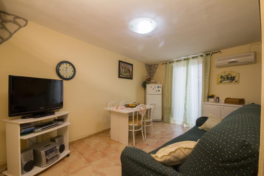 Alfa Quadro Bed & Breakfast Agrigento Ngoại thất bức ảnh